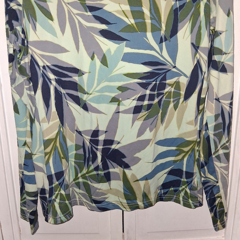 Hang Ten Women's Long-Sleeve Leaf Print Top - Blue/Green - Picture 8 of 10
